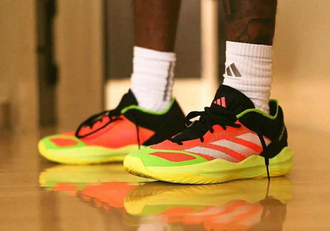 新战靴！被忽略的好鞋……球盟会网站adidas(图4)